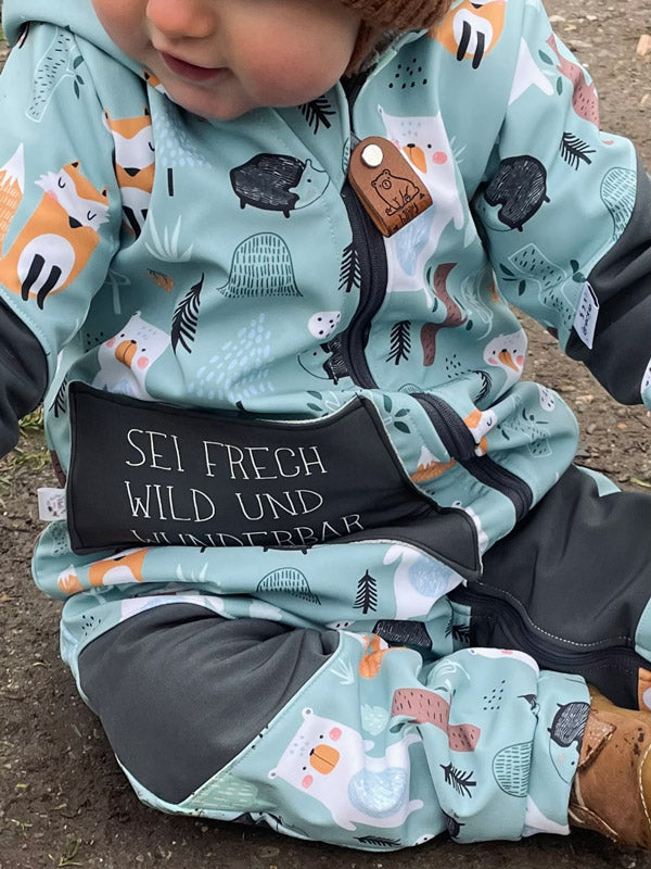 lovely outdoor overall Papierschnittmuster 50-128